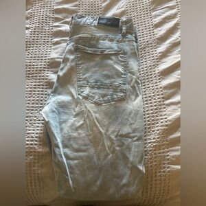 Men's Light Blue Jeans